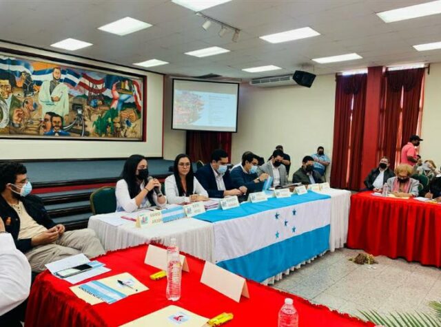 Por el derecho a la tierra y el Territorio, organizaciones presentan propuestas a la Comisión de Transición de los Movimientos Sociales