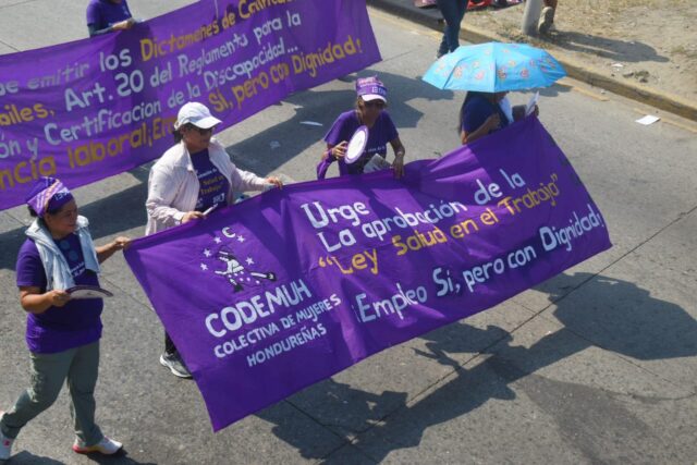 DEMANDAN EMPLEOS DIGNOS Y SALUD EN EL TRABAJO PRIMERO DE MAYO