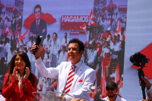 Nasralla: ¿Cambio de rumbo o salto al vacío político en Honduras?