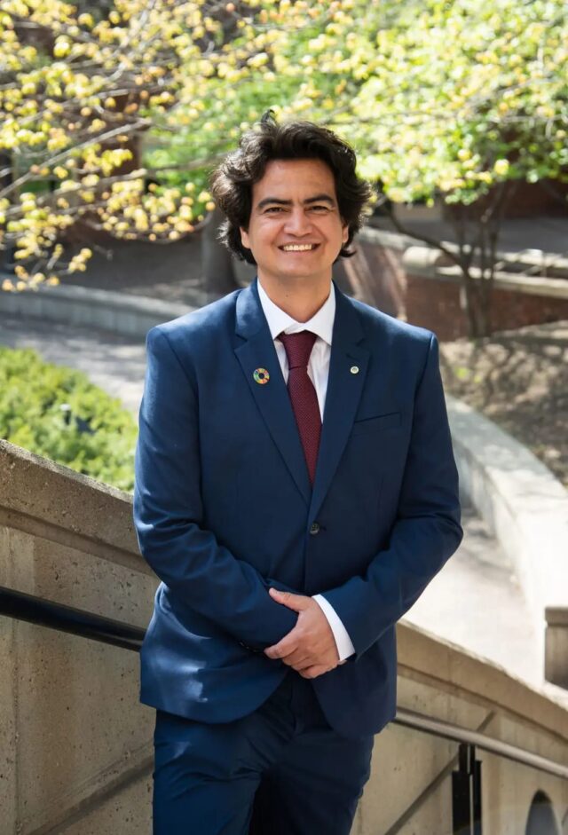 Opciones y Elecciones: 1985-2025