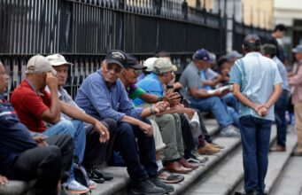 Aprobación de ley de empleo por hora, reactivaria al menos 500 mil puestos de trabajo en Honduras