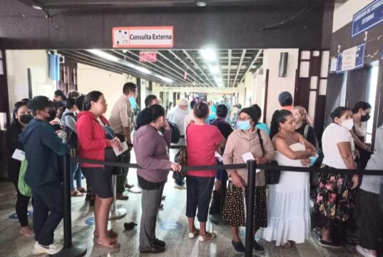 Más de 1,800 quejas en el sector salud atendió el CONADEH entre el 2022 y el 2025