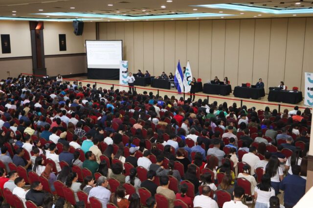 Trabajo, trabajo y más trabajo