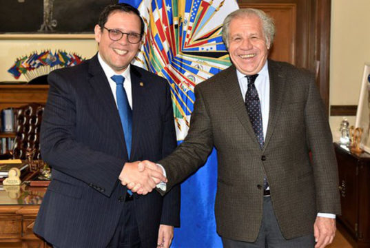 Hernández y Almagro deciden modificar convenio de la MACCIH