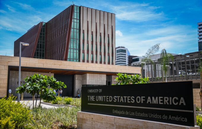 54270233010_5c85e65f4d_h