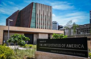 LA EMBAJADA DE LOS ESTADOS UNIDOS SE TRASLADA A SU NUEVA SEDE EN BOULEVARD LOS PRÓCERES