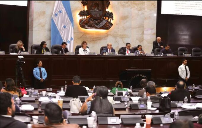 Captura de pantalla 2025-05-05 200155