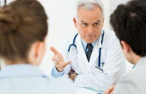 LA UNICAH A TRAVÉS DE SU TELECLÍNICA ABORDA LA COMUNICACIÓN EFECTIVA EN PACIENTES CON CÁNCER