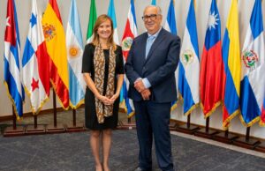 BCIE rinde homenaje a su expresidente ejecutivo, Federico Álvarez Fernández