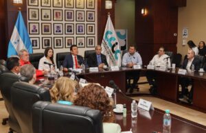 LA CCIC REALIZA ENCUENTRO INSTITUCIONAL CON EL CANDIDATO PRESIDENCIAL SALVADOR NASRALLA COMO PARTE DE LA CAMPAÑA “SI VOTAS, GANAMOS TODOS”