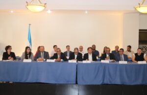 DECLARACIÓN OFICIAL DE SECTORES DE LA SOCIEDAD HONDUREÑA ANTE LA CRISIS POSELECTORAL